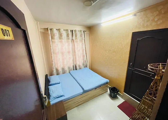Backpacker Capsulehotel *